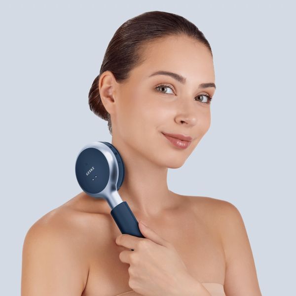 Звукова світлодіодна щітка для всього тіла GESKE Sonic LED Full-Body Brush&Intensive Exfoliator 9в1 midnight HB0389 фото